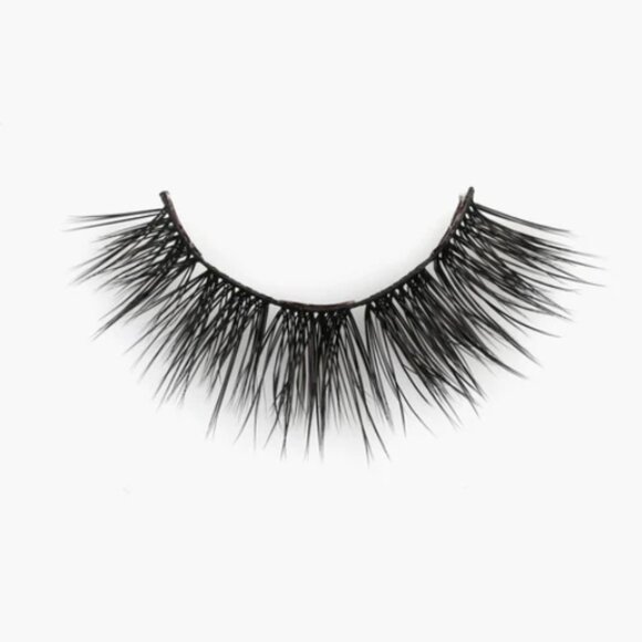 HYME Ellie False Lashes | NEW PRODUCT - Picture 1 of 4